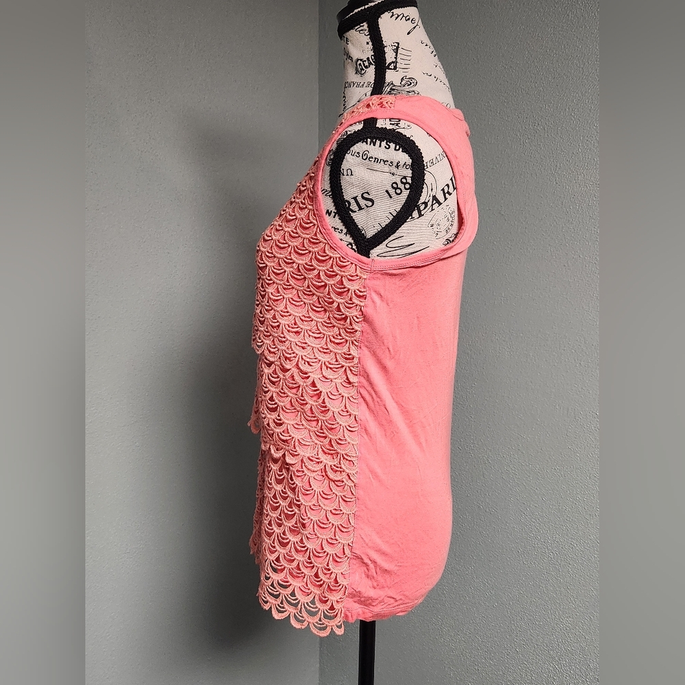 Willi Smith Pink Scalloped Sleeveless Top - Picture 2 of 6